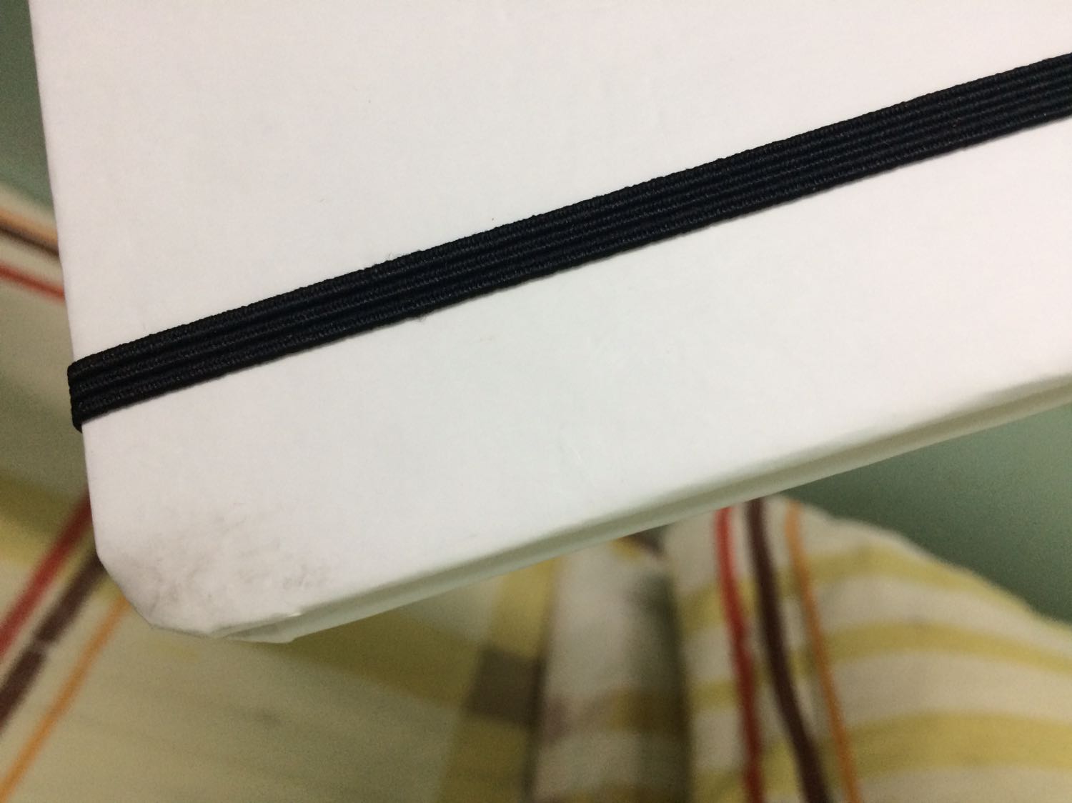 Giao nhanh quá, có bọc cẩn thận, sách hơi bẩn ở mép, khá hài lòng