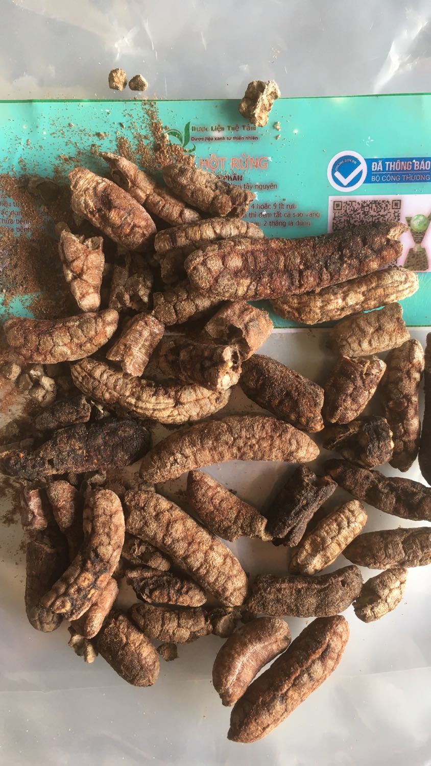 Có một video không thể đăng lên về những chú mọt và những ấu trùng béo ú bên trong những quả chuối hạt khô. Sau 10 ngày nhận hàng, mình đành chuyển từ thuốc uống sang phân bón thô cho gốc ớt sau nhà. Từ bỏ sát sinh, từ bỏ đơn hàng 605k đáng thất vọng.
Đề nghị tiki và shop bán hàng cho phép đồng kiểm những mặt hàng thiết yếu. 
Từ giờ mình sẽ chỉ mua hàng khi được phép đồng kiểm.