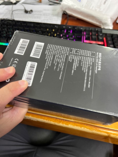 Đóng gói cẩn thận, sản phẩm hoàn thiện chất lượng, đèn chiếu sáng cao