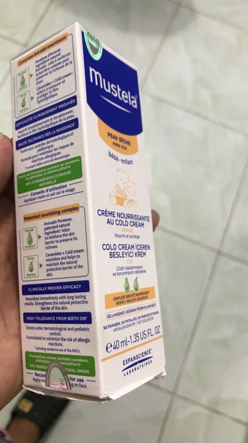 Giao hàng nhanh
Nhưng đợi phản hồi của shop quá lâu
Tiki nên cải thiện phần chát với khách hàng. Giao hàng nhanh
Nhưng đợi phản hồi của shop quá lâu
Tiki nên cải thiện phần chát với khách hàng.