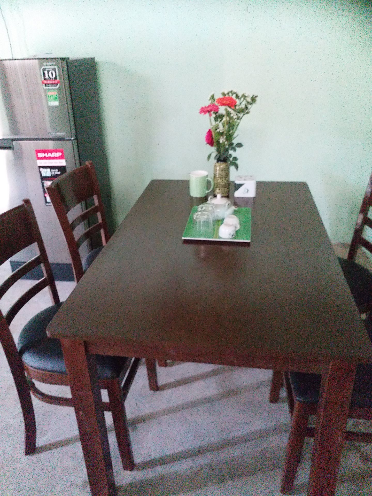 Rất hài lòng, sp như hình đăng, nhân viên giao hàng nhanh nhẹn, nhiệt tình