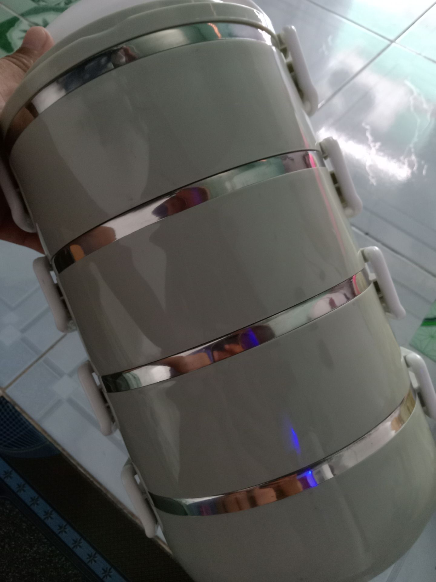 giao hàng nhanh sản phẩm đúng như mô tả,chỉ tội là thiếu sản phẩm tăng kèm, thôi kệ vẫn cho 5 sao