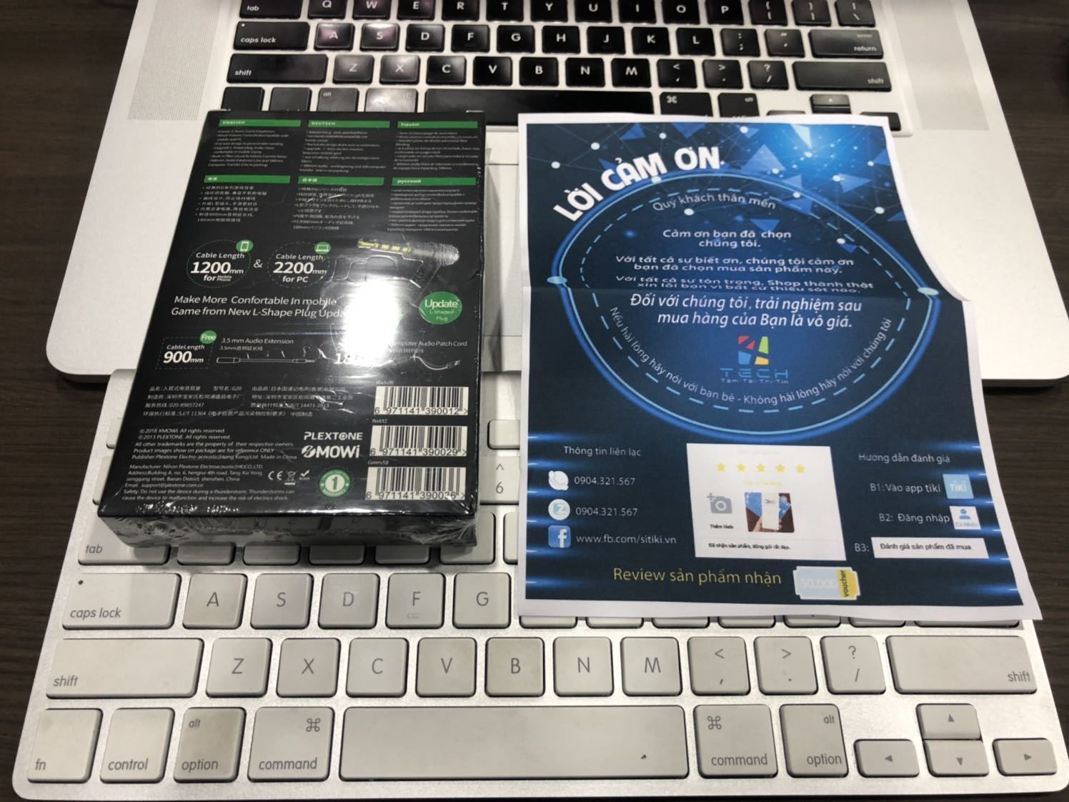 Cảm ơn shop đã tặng voucher 50k. Sản phẩm đc tặng nhiều phụ kiện đi kèm, mình chơi PUBG trên Mobile thì thấy nghe rõ hướng tiếng chân, tiếng súng, mỗi tội chơi gà quá vẫn chết như thường, ae nào chơi PUBG add nick mình ae cùng chiến nha, nick: galen_mam