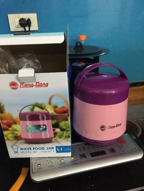 Bình đẹp dễ thương, để cơm từ sáng đến trưa vẫn ấm.