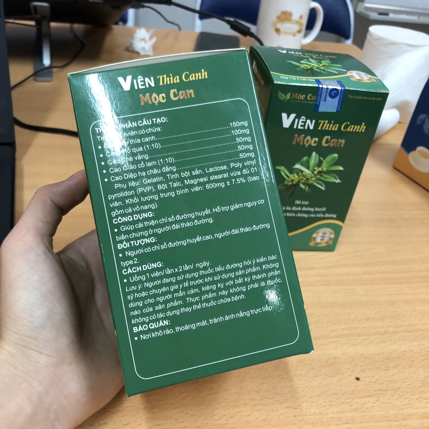 dây thìa canh ở đây thấy đảm bảo chất lượng hơn so với những chỗ khác, viên uống  rất tiện, uống vào khỏe người ra đườn huyết cũng giảm,k thấy đi tiểu nhiều như trước