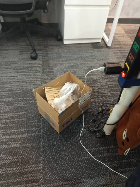 Giao hàng rất là nhanh và tốc độ, sản phẩm giao đúng chất lượng, mình rất hài lòng và chắc chắn sẽ còn ủng hộ những lần tới