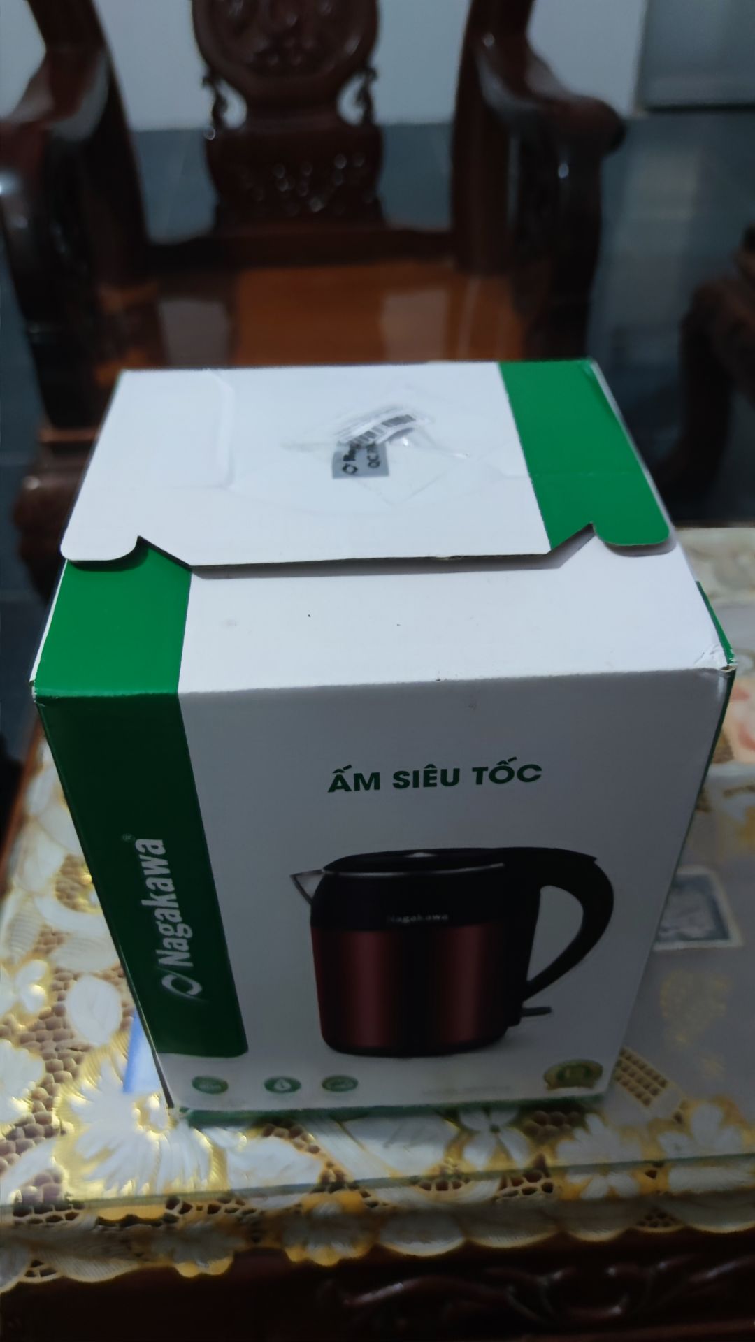 Tiki giao siêu nhanh đặt lúc tối đến trưa mai là có, đống gói cẩn thận, bình tốt, đẹp sử dụng ok, đun nước nhanh sôi và an toàn