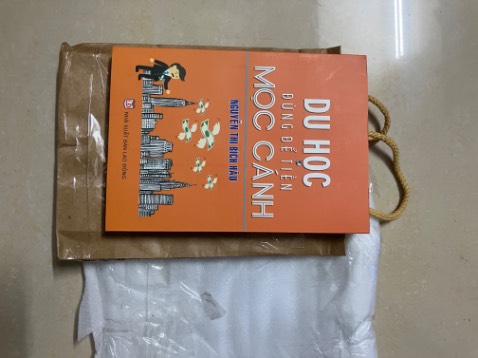 Giao hàng thật nhanh. Sản phẩm giống như hình trong quảng cáo. Nội dung phong phú.