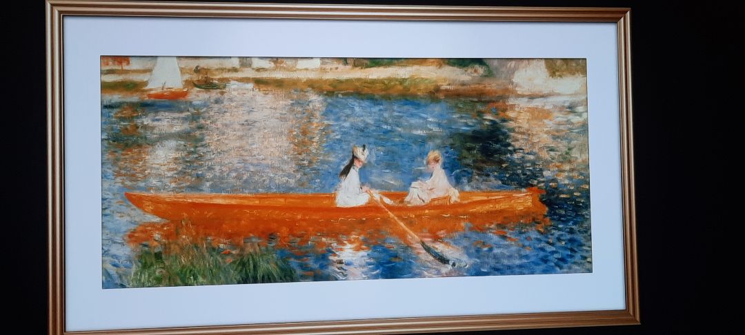 Một cuốn sách dành cho độc giả ở bất kì độ tuổi, giới tính nào trên hành trình nhận thức lại những định nghĩa về giới và tinh thần giải phóng phụ nữ khỏi những định kiến giới. Từ đó, trong cách hành xử hàng ngày: dù là lớn lao hay nhỏ nhặt, mỗi chúng ta cũng cần tinh tế, lịch thiệp và thể hiện sự văn hóa khi đứng trước những tình huống tiêu cực. Sẽ có một em bé trai bênh người mẹ khi cha cậu nghiện ngập đánh đập, nhục mạ bà. Sẽ có người phụ nữ bứt khỏi cảnh bạo lực gia đình bằng việc dũng cảm li hôn và tìm chân trời hạnh phúc mới. Sẽ có những cô gái 17,18 can đảm công khai xu hướng tính dục mà không bị kì thì. Đọc sách để hiểu về một thế giới bình đẳng giới sẽ không còn cách ta bao xa...