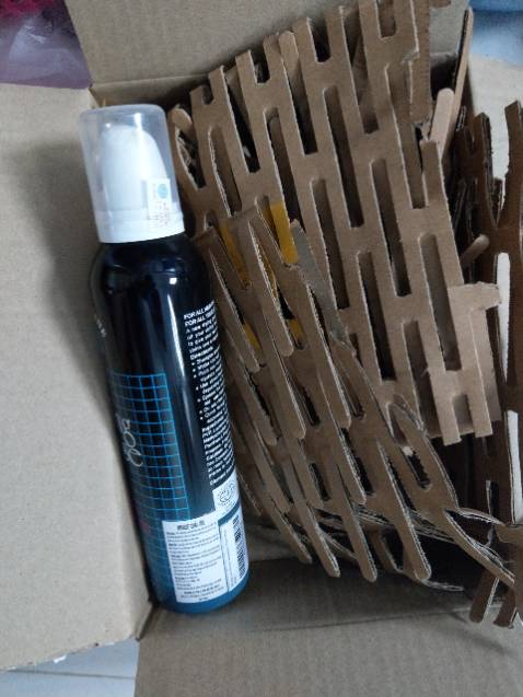 1/ Tiki giao hàng cực kỳ nhanh. Trong 2h là đã có hàng. Rất thích dịch vụ giao hàng của tiki.
2/ Sản phẩm không giữ được nếp tóc.