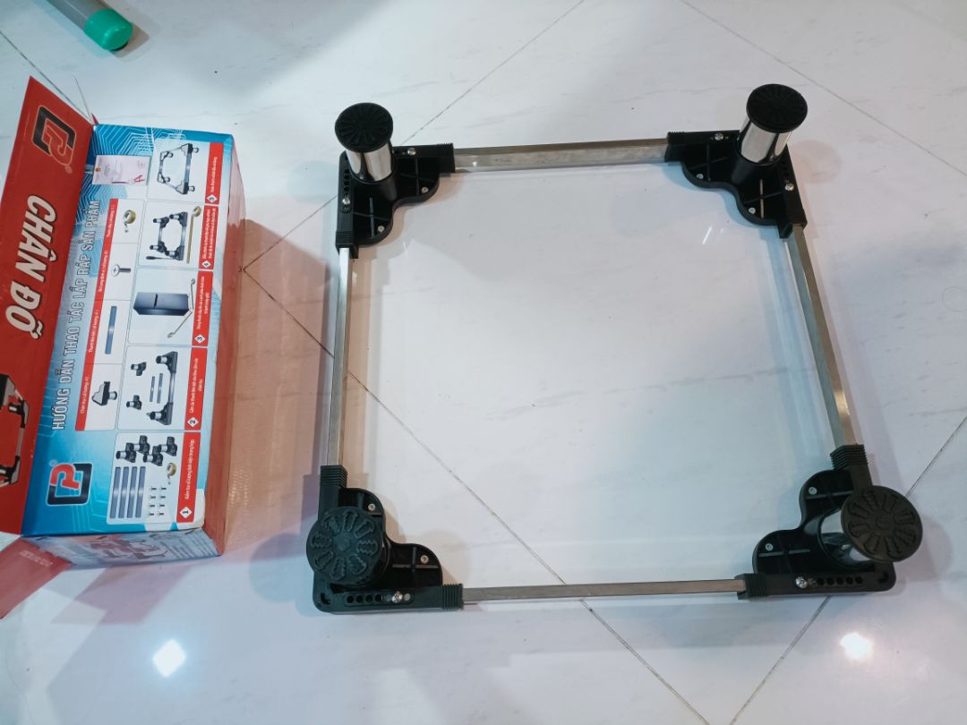 chân đúng như miêu tả, dày dặn, đáng để mua, có tăng đơ theo kích thước máy.