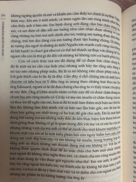 Một cuốn triết học về tình yêu, về giáo dục và nhân tính con người ẩn trong lớp một cuốn tiểu thuyết lãng mạn. Cảm giác như đang đọc Luận về Yêu của Alan de Bolton nhưng xuất sắc hơn, chi tiết hơn về tâm trạng của những người đang yêu nhưng trong các giai đoạn khác nhau của cuộc đời. Càng đọc sâu càng thấy bất ngờ vì những quan điểm nhân sinh trong cuốn này tân tiến không khác gì những cuốn self help mới lên kệ sáng hôm nay.

Nếu bỏ qua được trở ngại về độ dài cuốn sách (nên bỏ qua phần tựa) và sự uỷ mị ướt át có dụng ý ở những phần đầu tiên, thì sách là một cuộc hành trình người đọc khó có thể nào quên.