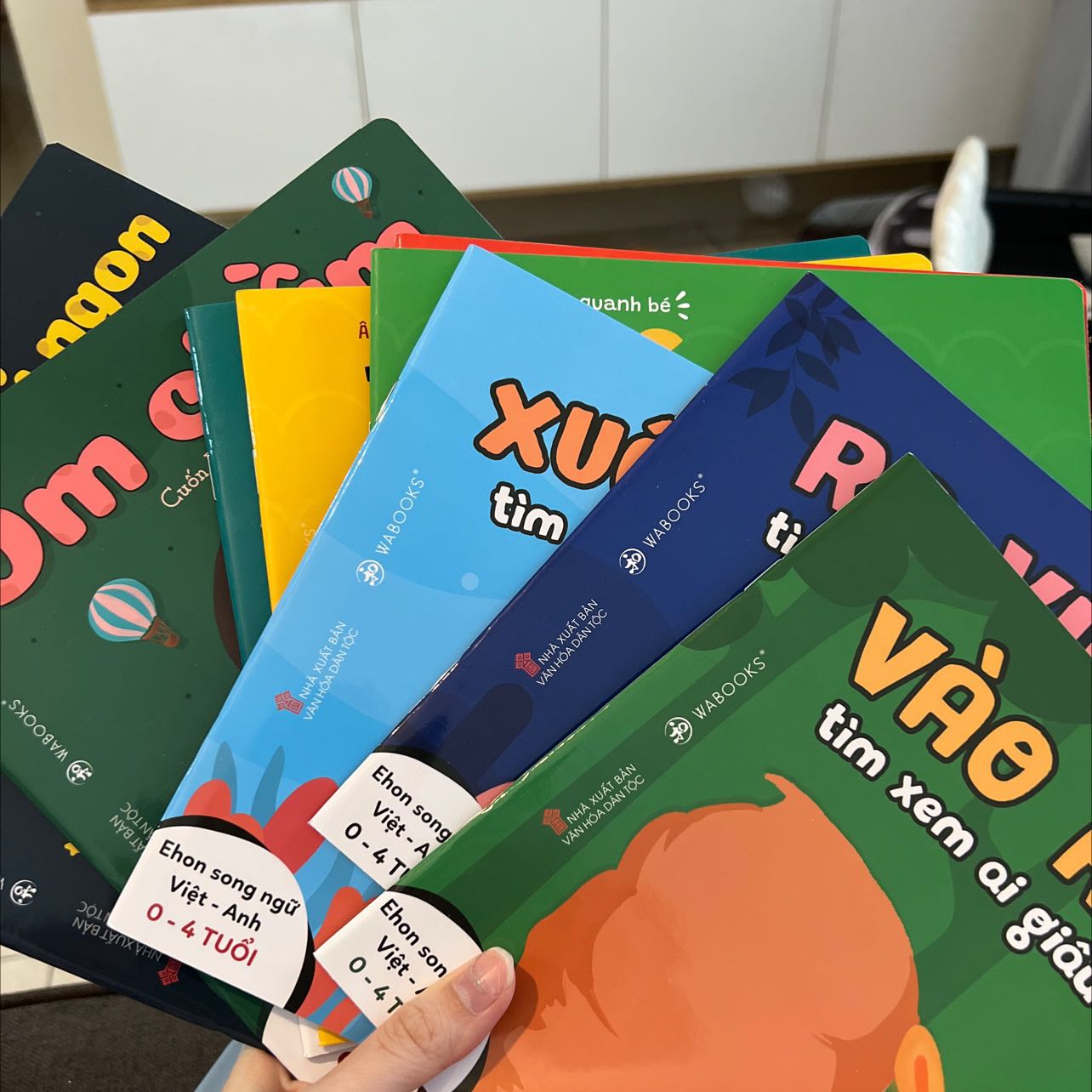 Đơn hàng có sử dụng bookcare nhưng sách không đc bọc? Đề nghị tiki xem lại. Trước giờ chưa bao giờ bị thiếu sót thế này