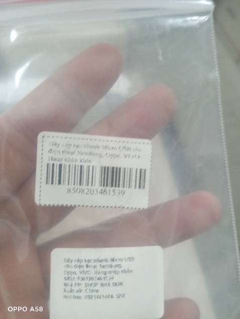 Shop xem lại nhà. Ghi là sạc được cho oppo nhưng mà mua về thì không sạc được