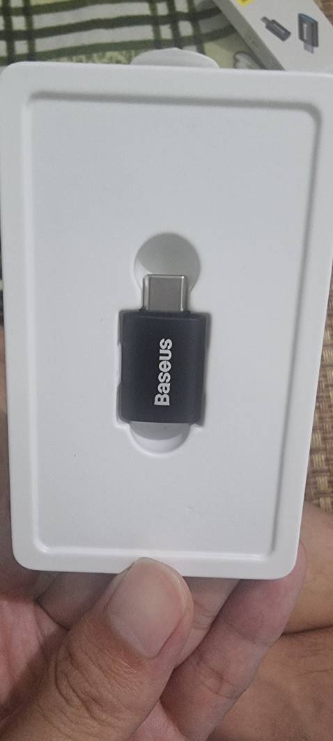 Đặt USB to Type C, lại ship C to USB thật khó hiểu bán hàng kiểu gì