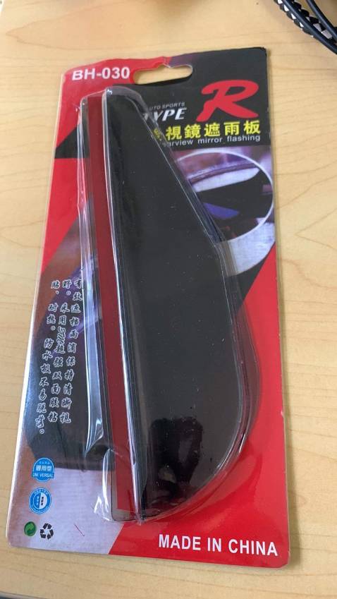 đã nhận được hàng, chất lượng tốt, rất vừa vặn với gương xe mình, hôm nọ đi mưa nước dọng lại gương ít lắm. thank sopp