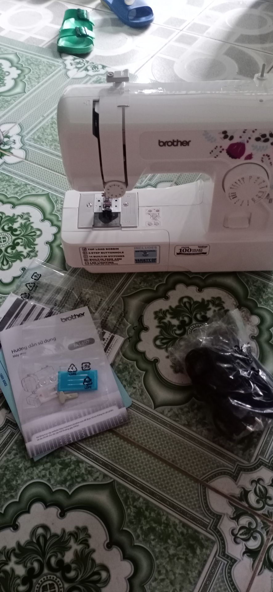 máy mới, nguyên siu, shop giao đúng hạn, nhanh. đóng gói kỹ. đầy đủ thiết bị. chưa xài chưa pít chất lượng