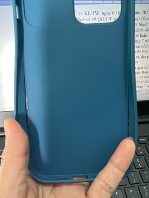 Không hài lòng về sản phẩm. Dùng được một thời gian là tự nứt viền vì giòn. Nói chúng không hài lòng tý nào