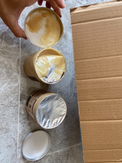 Bơ Lạt ko ngọt, thơm, hơi lỏng phải bỏ tủ lạnh mới đặc lại.
Đóng gói không cẩn thận, mua 2 hộp, 1 hộp còn nguyên, 1 hộp móp méo không đậy nắp lại được, bên trong bị rách ra, chảy tràn ra ngoài. Bơ Lạt ko ngọt, thơm, hơi lỏng phải bỏ tủ lạnh mới đặc lại.
Đóng gói không cẩn thận, mua 2 hộp, 1 hộp còn nguyên, 1 hộp móp méo không đậy nắp lại được, bên trong bị rách ra, chảy tràn ra ngoài.