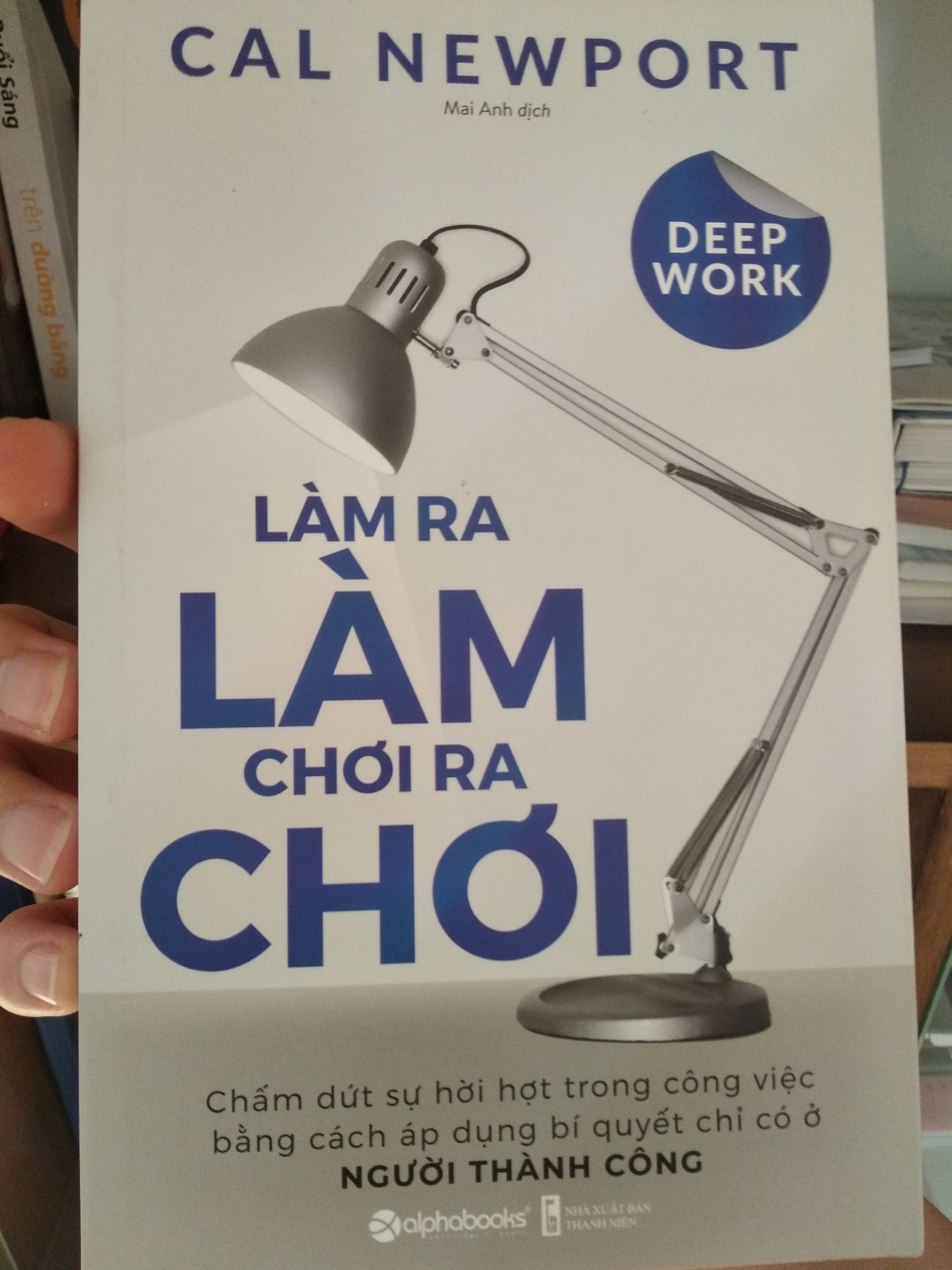 Sách siêu hay, rất đang đọc dành cho các bạn trẻ đang muốn tìm kiếm và xây dựng một công việc mơ ước, một sự nghiệp huy hoàng của đời mình. Nếu có quyết tâm thực hiện hãy đọc thêm cuốn "Làm ra làm, chơi ra chơi" của cùng tác giả!