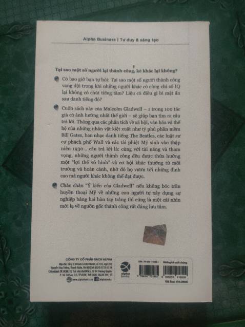 Sách đẹp,giao hàng nhanh chóng,đã từng đọc rồi này mua lại đọc tiếp,...