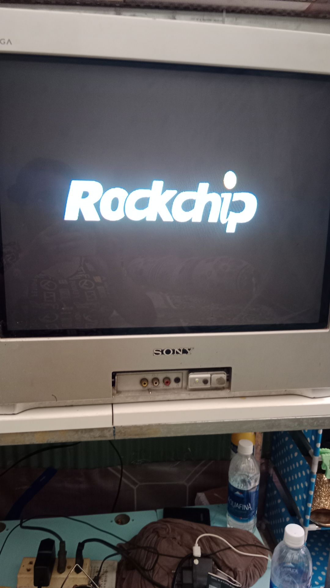 sản phẩm mới mua mà hư rồi