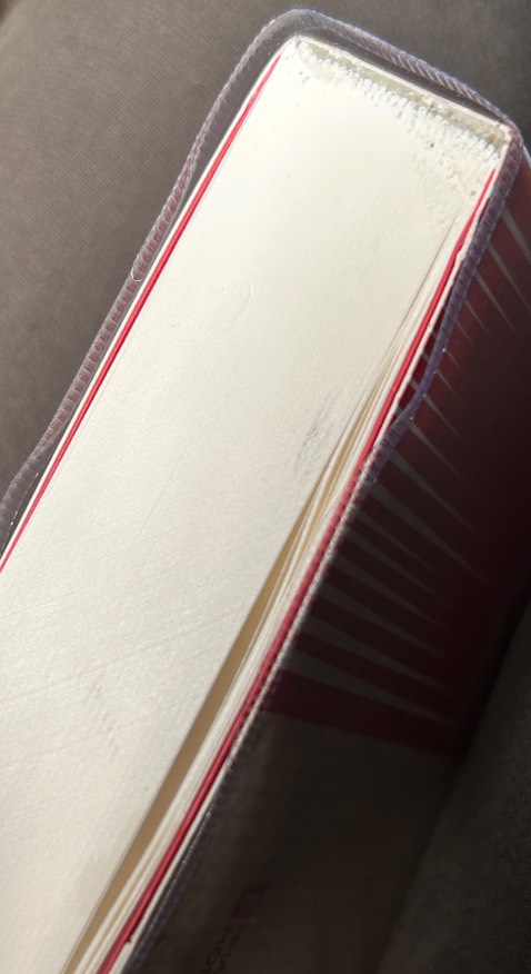 Nội dung không bàn cãi, nhưng cách gói hàng. 
Gây khó chịu vô cùng vì mua sách mới, không phải săn sách cũ