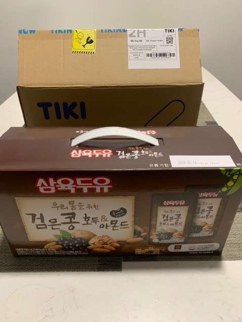 Giá Tiki tốt nha, date còn xa nên an tâm lắm nè! Sữa này Con gái mình mê uống lắm, thơm ngon, rất tốt cho sức khoẻ...