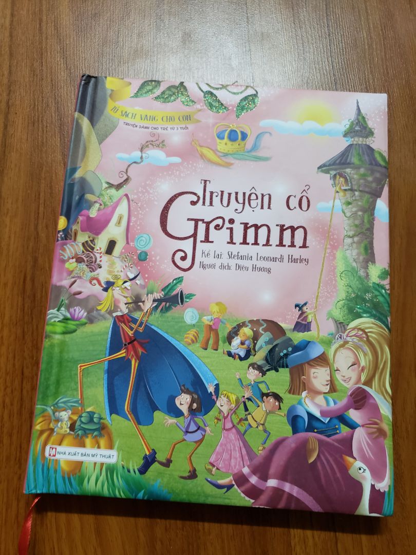 Sách hay, nhiều hình hơn chữ nên các bé rất thích