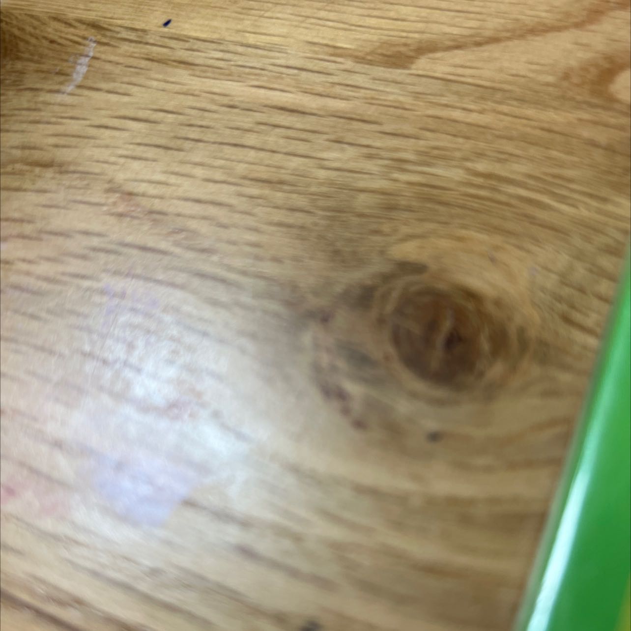 Sản phẩm rất đẹp,nhưng hơi chật một tý còn lại thì oke hết!