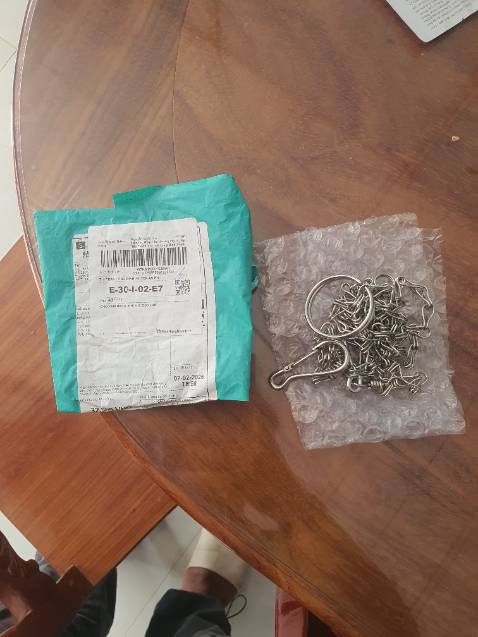 Tôi muốn hoàn đơn này lại, giao hàng không đúng sản phẩm đã đặt.