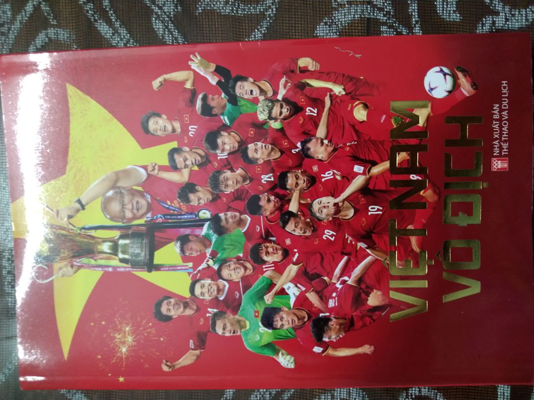 sách rất hay, ôn lại kỉ niệm năm nào