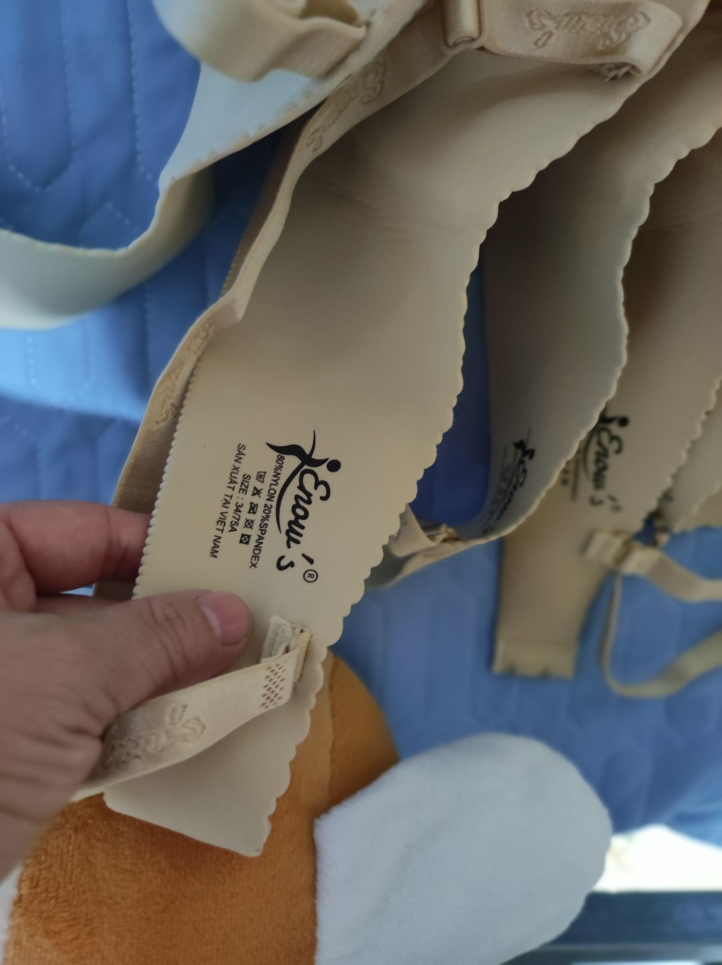 chỉ có thể nói là ưng, rất ưng, cực ưng luôn.