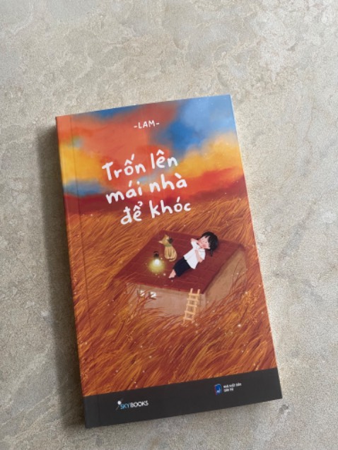 Giao hàng nhanh, đóng gói đẹp. Cuốn này đã khá nổi rồi nên mình không review nội dung nữa, đang có mã free ship nên tranh thủ đặt tặng bookmark nha