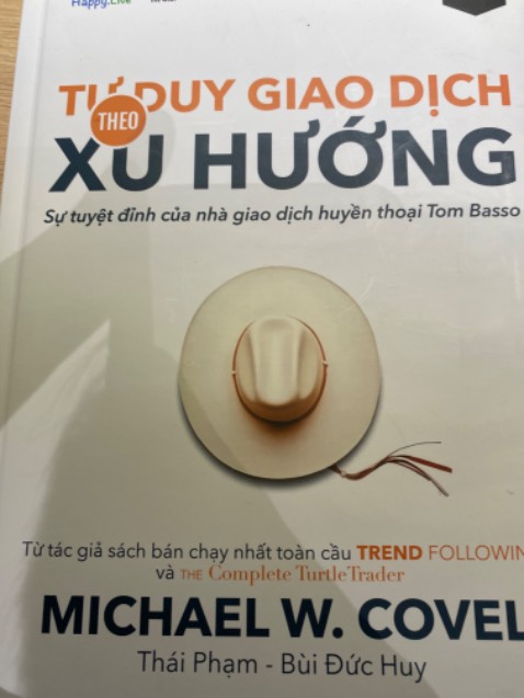 Giao hành rất tốc độ luôn ạ, mới nhận mở thích nhất mùi sách, đọc thử vài trang đầu và nhìn tổng quan cuốn sách, nội dung rất thú vị và rất chuyên sâu.. cảm ơn Những cuốn sách của Happy live Giao hành rất tốc độ luôn ạ, mới nhận mở thích nhất mùi sách, đọc thử vài trang đầu và nhìn tổng quan cuốn sách, nội dung rất thú vị và rất chuyên sâu.. cảm ơn Những cuốn sách của Happy live