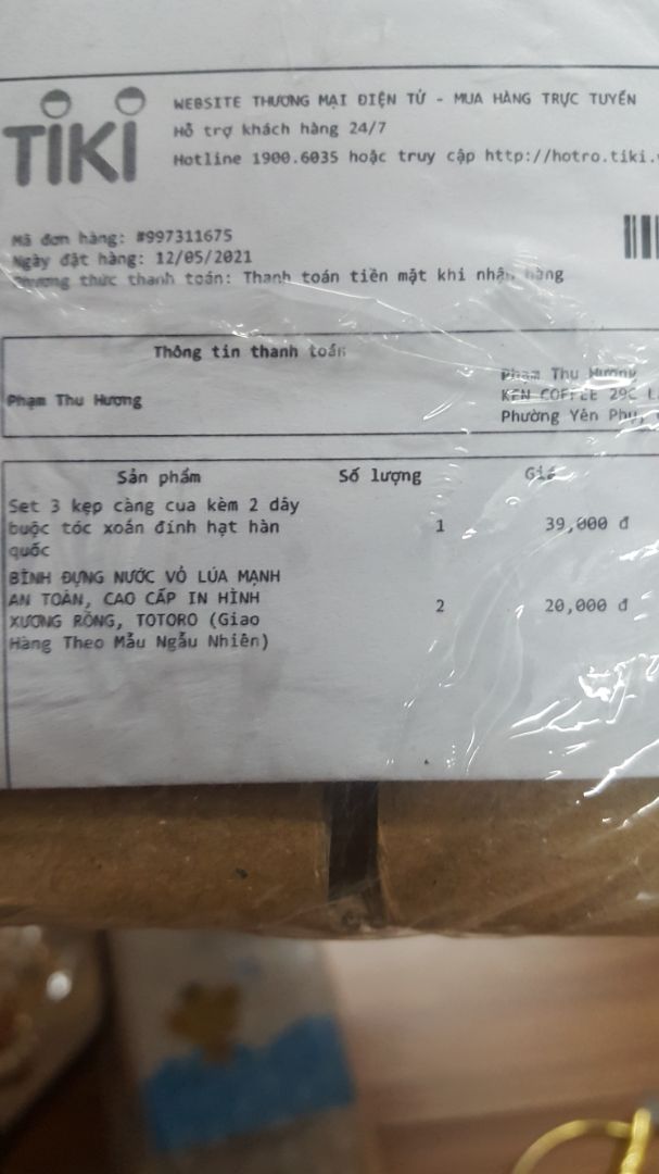 mua 2 bình nước + bộ kẹp tóc . shop gửu thiếu 1 bình nước . rất thất vọng . yêu cầu trả lại hàng đủ