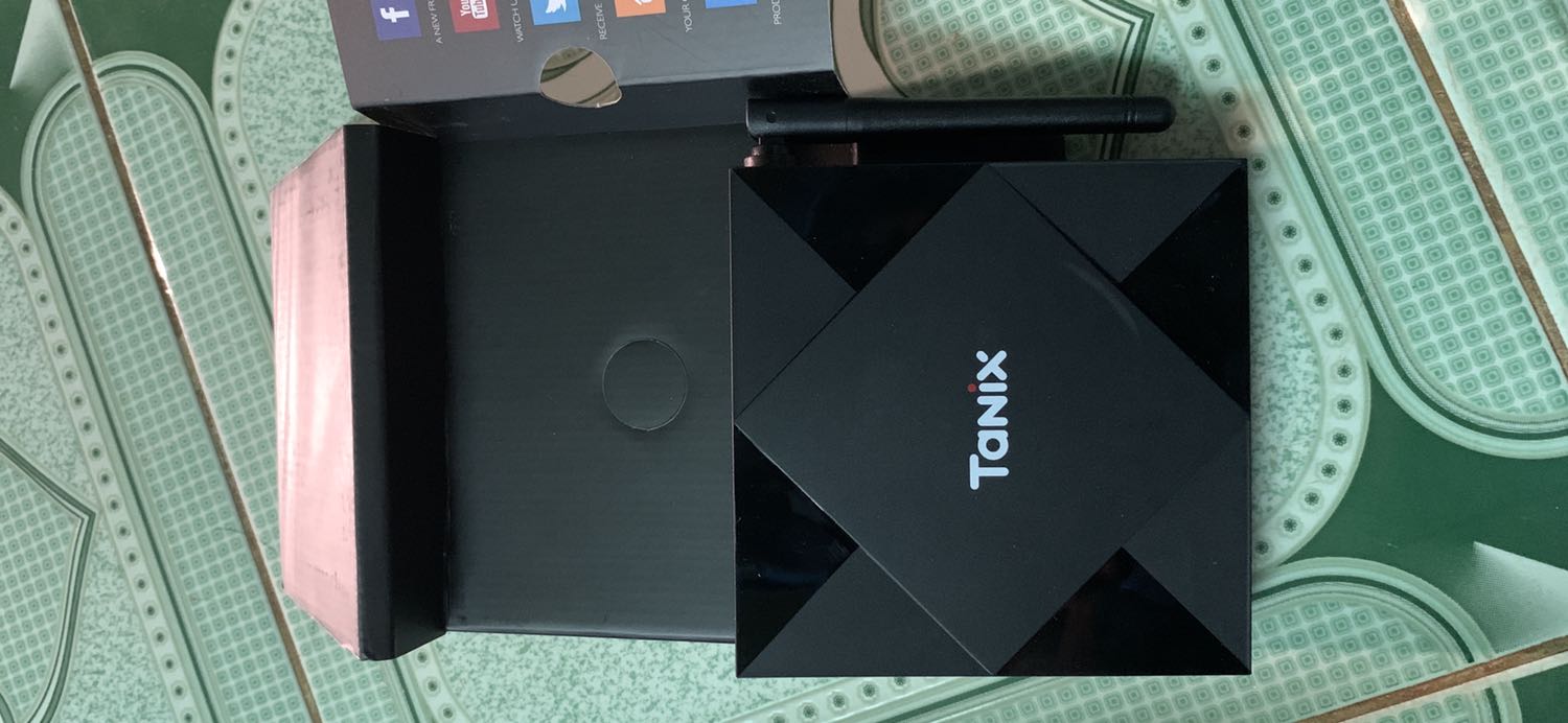 Mua tx3 chính hãng giao tanix Trung Quốc Tiki làm chán Tiki nói thẳng ra làm ăn như lol