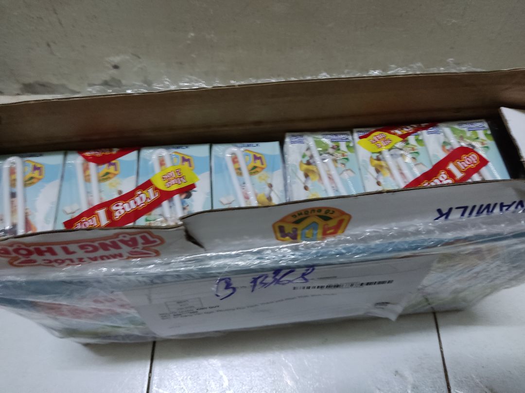 Đã mua sữa nhiều lần ở shop. Giá rẻ hơn so với bên ngoài mà lại còn được ship tận nơi. Sản phẩm date mới nha mọi người