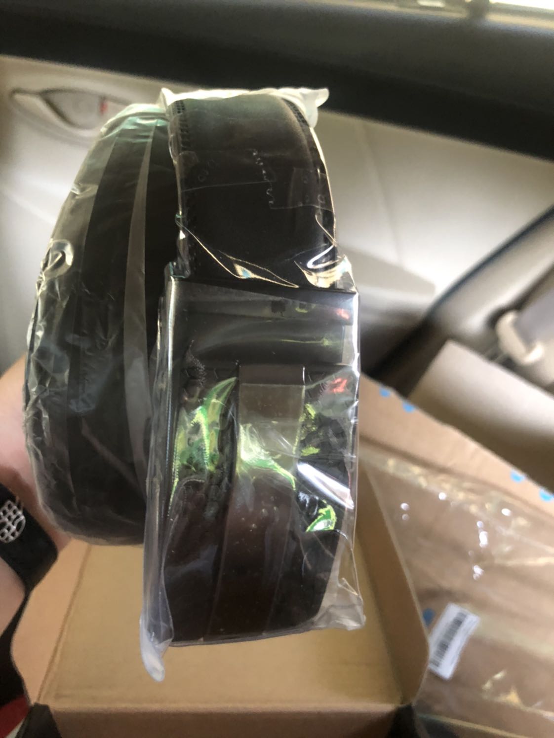 Lục đặt thực sự không tin tưởng lắm về chất lượng với giá đó. Nhưng khi nhận đc sản phẩm thì tôi mới thấy chất lượng khá tốt và phù hợp với chất lượng sản phẩm!