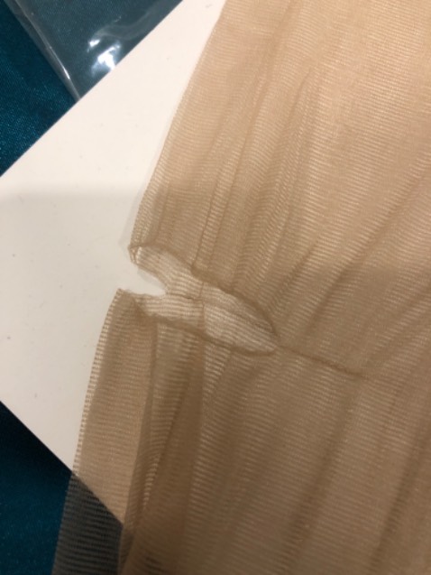 Mở túi ra là vớ đã bị đứt, vừa tốn tiền vừa ko xài được