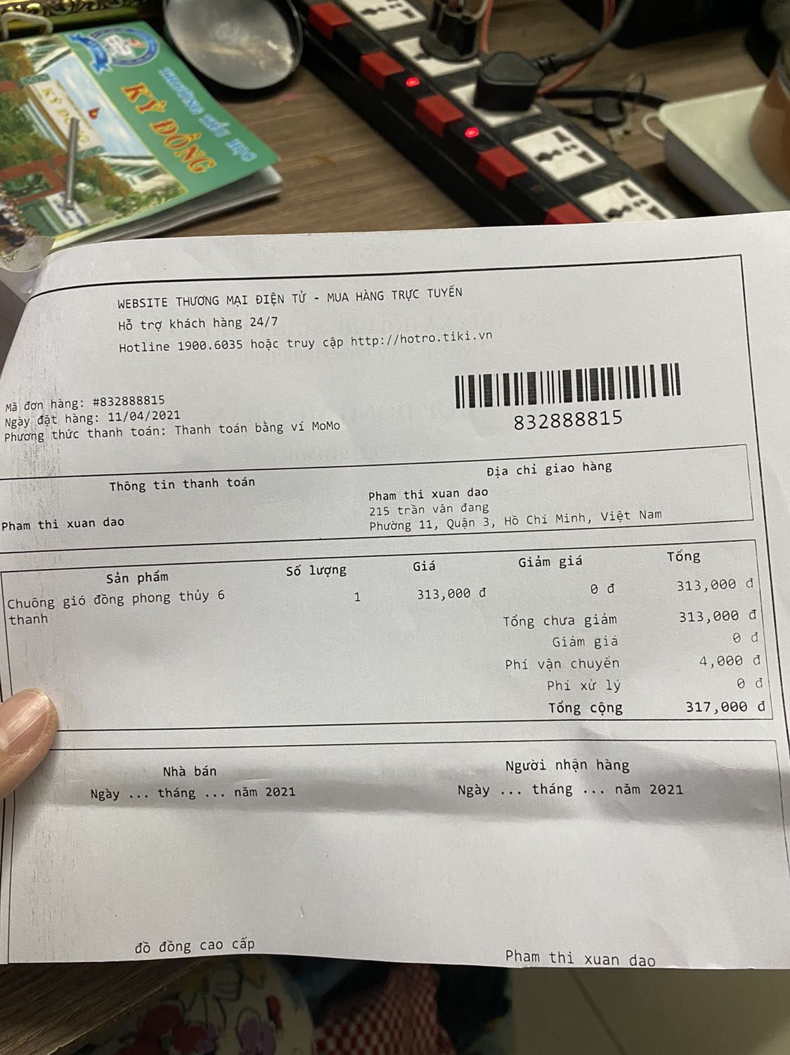 Ủa mình mua chuông gió đồng mà, tại sao lại giao cái này?
Tiki đổi lại cho mình trong thgian sớm nhất nhe!!