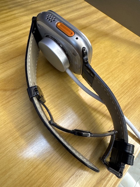 Dây dày dặn, da đúng như mô tả. Giao hàng nhanh.