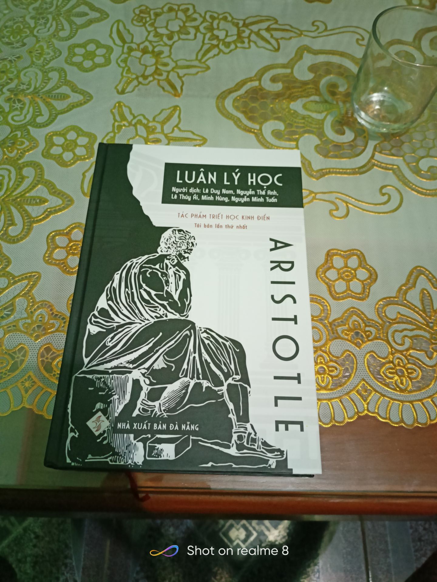 sách đẹp,nội dung khá khó,cần phải suy nghĩ nhiều cho nhưng người mới như mình.