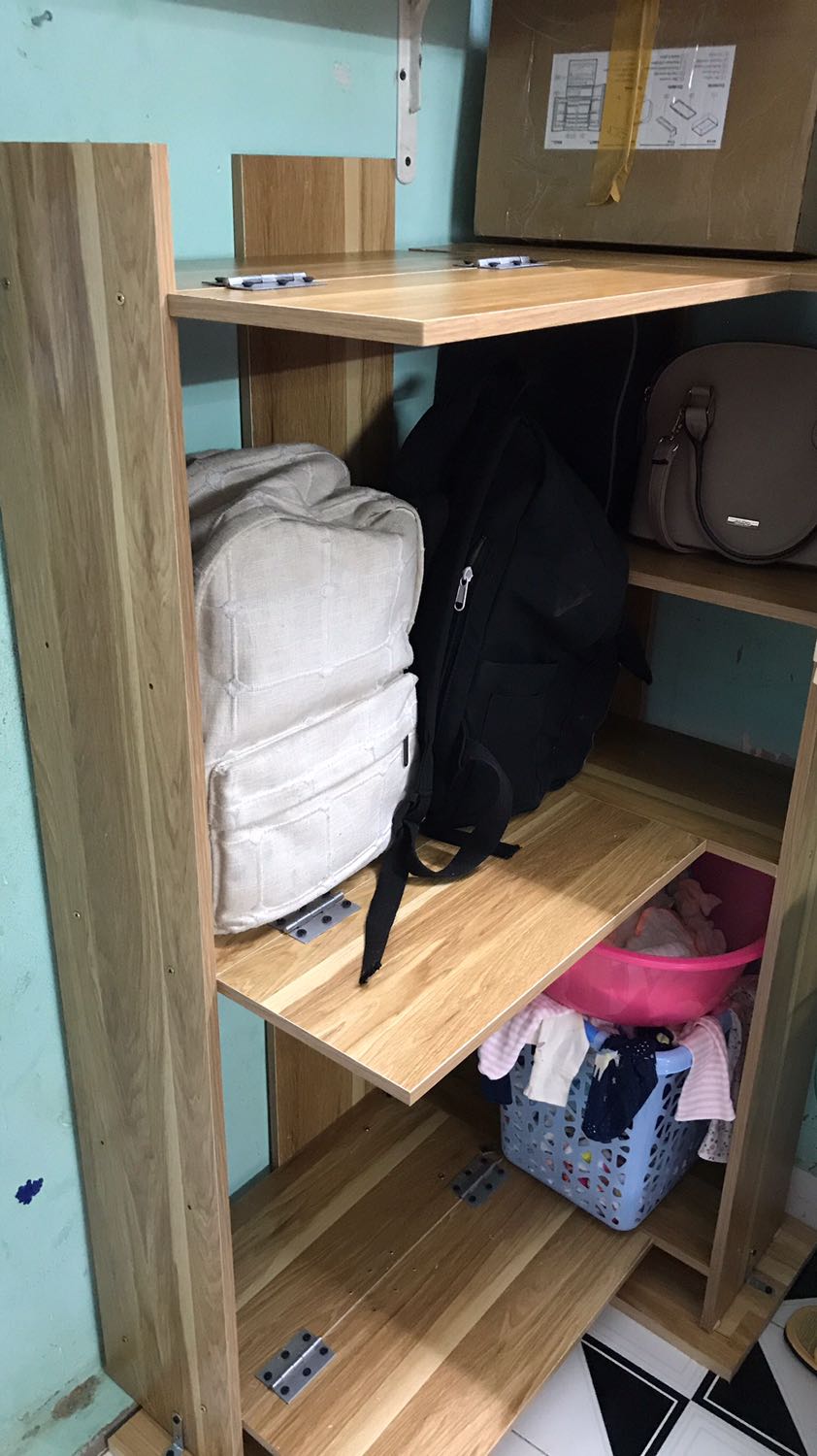 Xém chút là được 5* nhưng do giao 2 sp mà kích thước khác nhau nên sẵn tiện đo lại thì thấy mô tả sai bét kích thước thật 1 cái là 120x45x20 và 1 cái là 120x46x20. Trong khi mô tả là 120x50x25. Và quên nữa làm cẩu thả lắm nhé 1 cái thì chạy chỉ bị thiếu 1 cạnh nhé shop. Ván thì cũng là ván thường thôi so với giá thì cũng bình thường. Tiền nào của đấy đừng hy vọng nhiều quá. Xém chút là được 5* nhưng do giao 2 sp mà kích thước khác nhau nên sẵn tiện đo lại thì thấy mô tả sai bét kích thước thật 1 cái là 120x45x20 và 1 cái là 120x46x20. Trong khi mô tả là 120x50x25. Và quên nữa làm cẩu thả lắm nhé 1 cái thì chạy chỉ bị thiếu 1 cạnh nhé shop. Ván thì cũng là ván thường thôi so với giá thì cũng bình thường. Tiền nào của đấy đừng hy vọng nhiều quá.