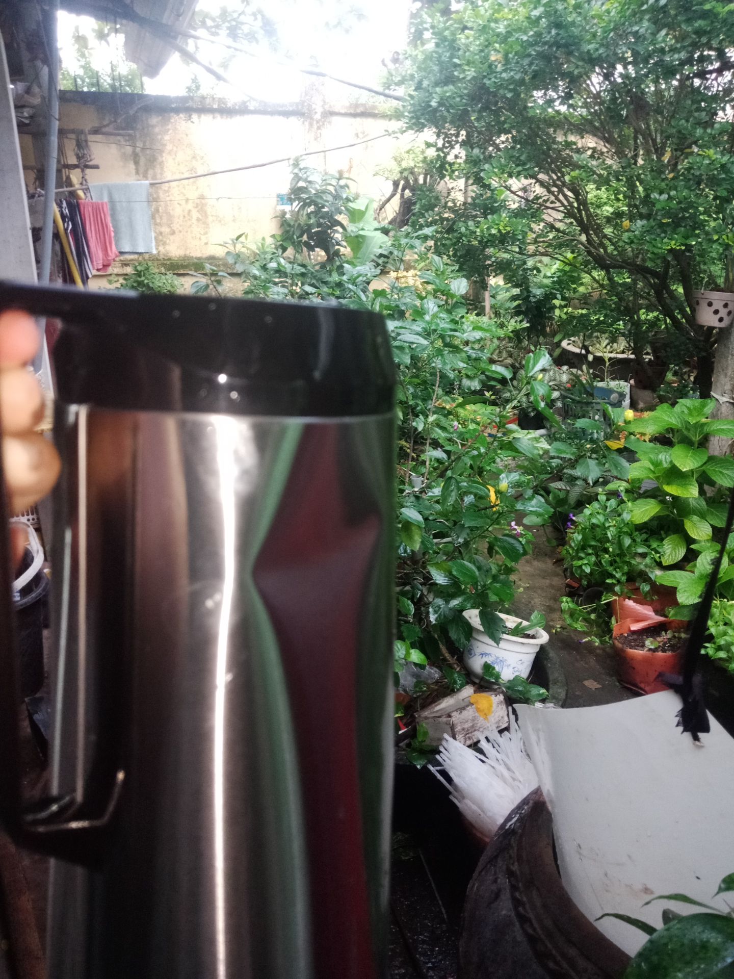 bình khi nhận được đã bị móp