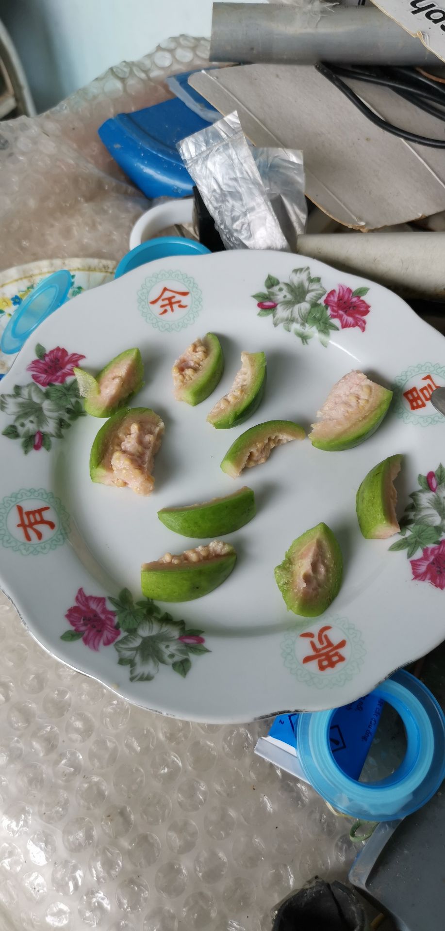 Hàng của Shop là ok. đóng gói hàng cẩn thận, giao đủ hàng, giá bán hợp lý. Mình thích khuyến mại, cứ có khuyến mại là mua ủng hộ.
Chúc Shop luôn đông khách, sẽ ủng hộ Shop ở  những lần sau.