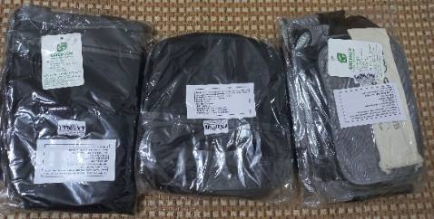 Shop gói hàng cẩn thận
Có để giấy thơm trong túi xách
Túi xách giống với hình và video
Cũng khá chất lượng
Tks Shop