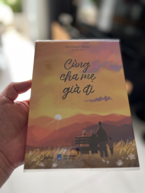 Tiki giao sách bọc bìa, đóng gói tốt và nhanh.