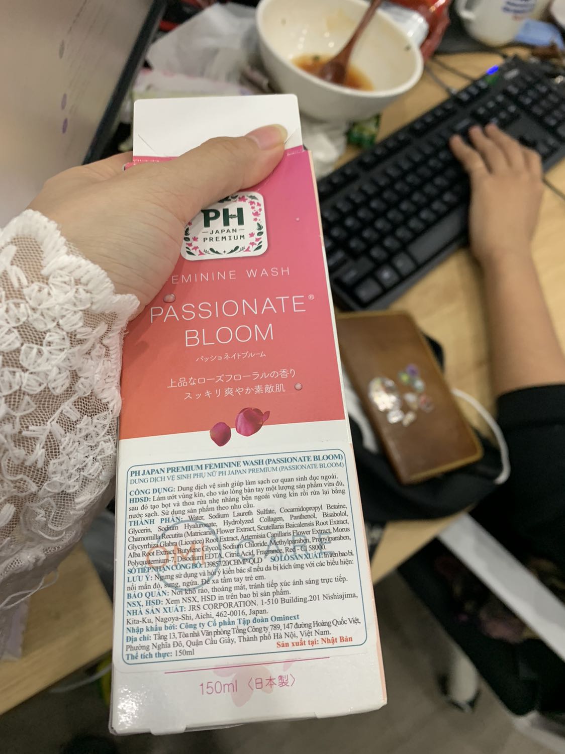 Ưnggggggggg. Mùi thơm ck mình rất thích mình dùng loại này. Rửa sạch mà mềm, dưỡng ẩm tốt