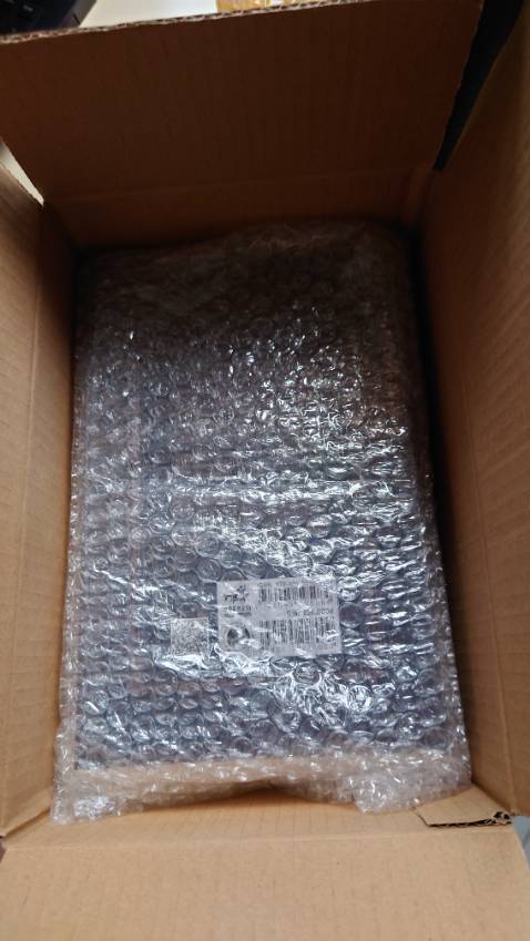 Ẩn tượng bởi bìa sách, lời giới thiệu. 
Đóng gói và giao hàng bởi Tiki đã tạo nên trải nghiệm trọn vẹn.